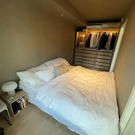 Apartment New, Cozy With Private Balcony *
