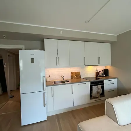 Apartment New, Cozy With Private Balcony *